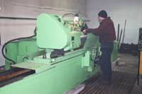 Grinding of hydraulic cylinder's rod