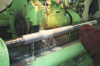 Grinding of hydraulic cylinder's rod